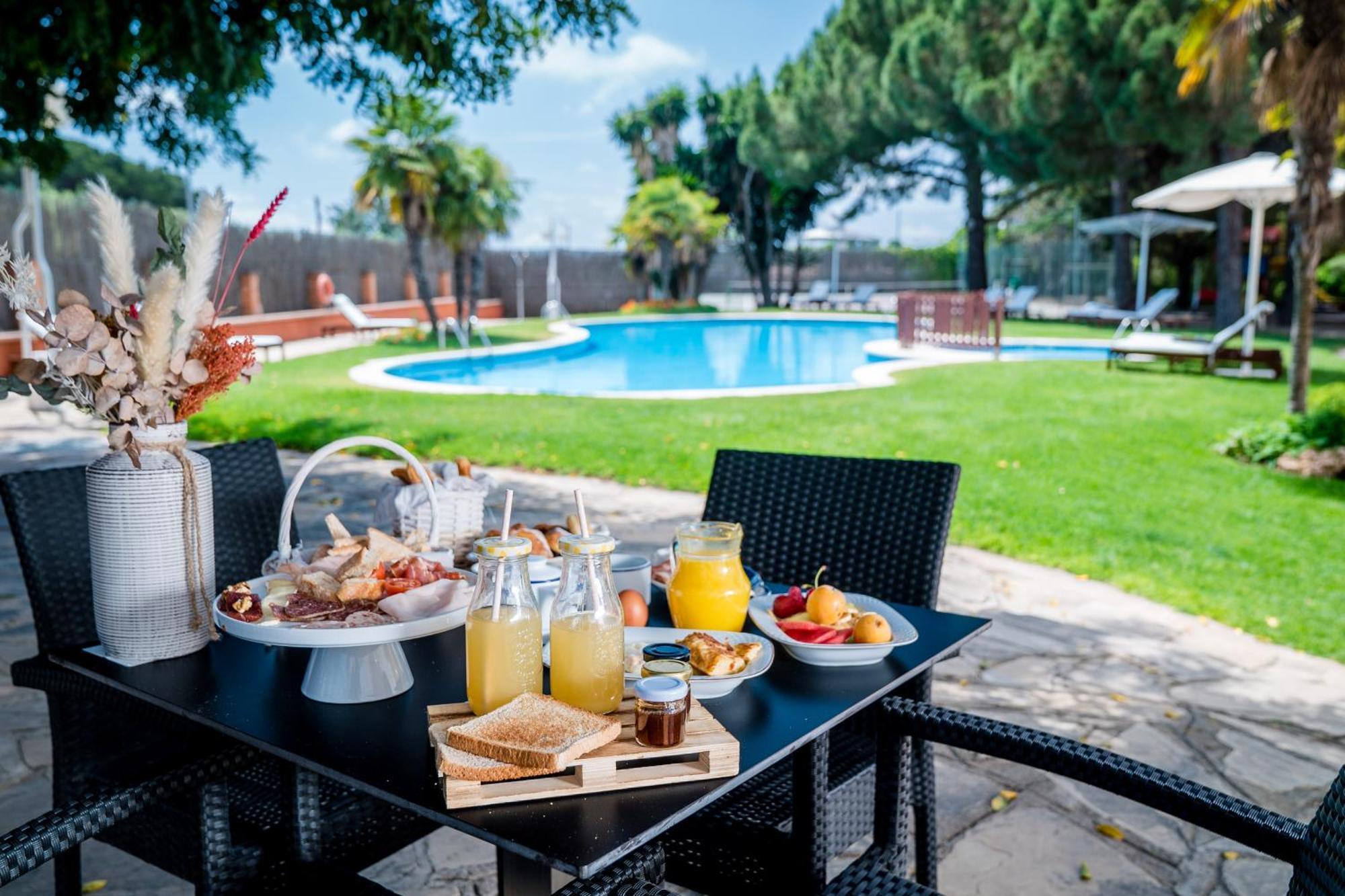 Felix Hotel Valls Kültér fotó